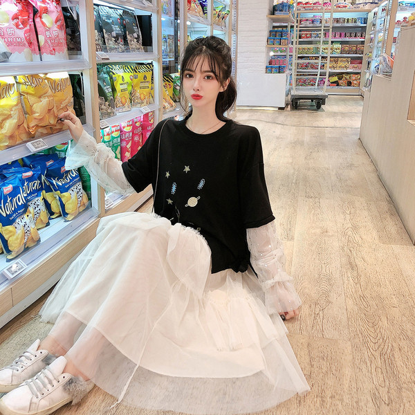 Modern szett - rátétes blúz és tüllszoknya