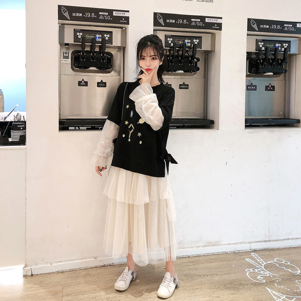 Modern szett - rátétes blúz és tüllszoknya