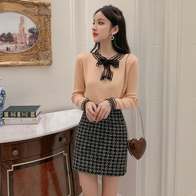 Μοντέρνα γυναικεία μπλούζα σε τρία χρώματα - λεπτό μοτίβο