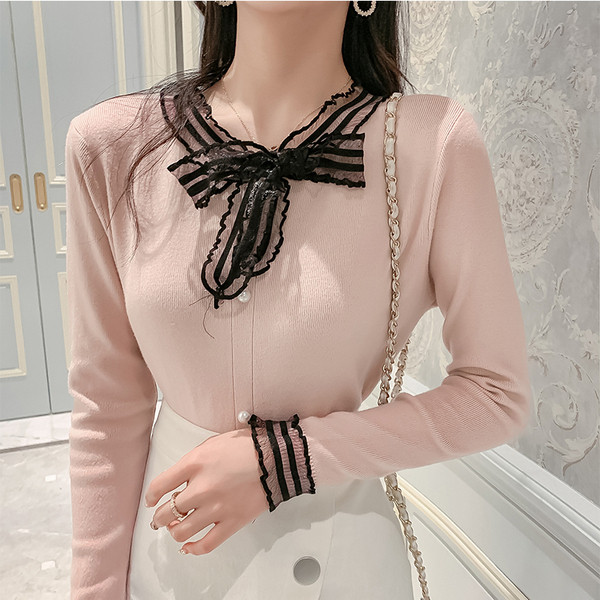 Μοντέρνα γυναικεία μπλούζα σε τρία χρώματα - λεπτό μοτίβο