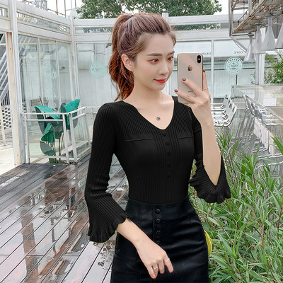 Καθημερινή γυναικεία μπλούζα σε διάφορα χρώματα με κουμπιά