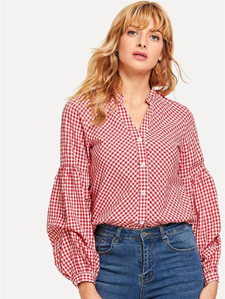 Cămașă de damă modernă în carouri cu mâneci largi în roșu