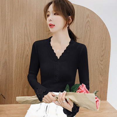 Női korszerű blúz modell spitz nyakkivágással