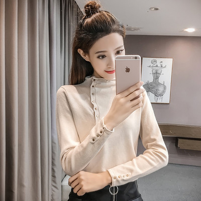 Női alkalmi blúz magas gallérral, gombokkal