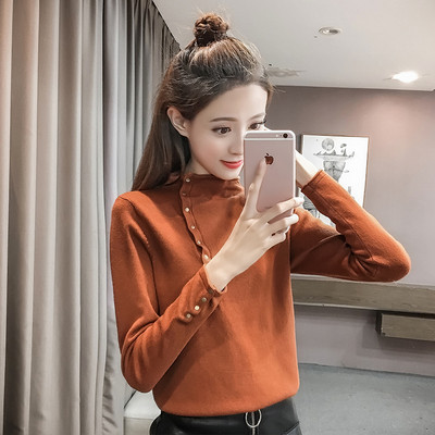 Női alkalmi blúz magas gallérral, gombokkal