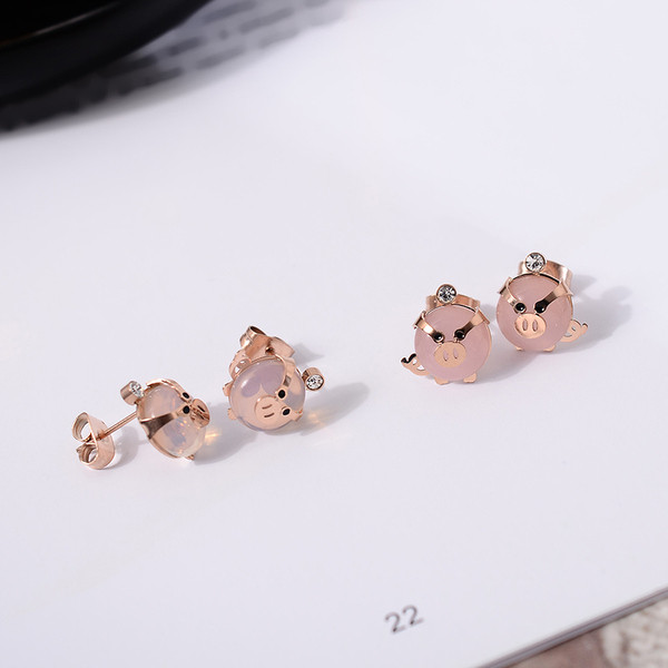 Μοντέρνα γυναικεία σκουλαρίκια σε ροζ και λευκό χρώμα