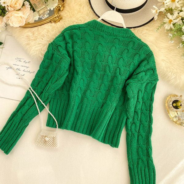 Vesta de dama cu decolteu oval si nasturi in mai multe culori