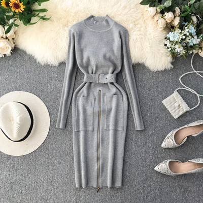 Modern női ruha cipzárral és övvel, különböző színekben