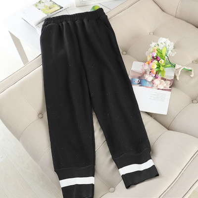 Плетен дамски панталон с еластична талия и джобове в няколко цвята