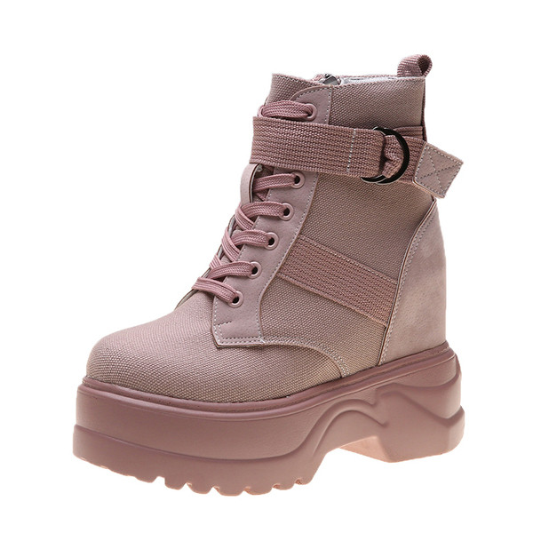 Model nou de ghete de dama cu talpa aspra in negru, bej si roz