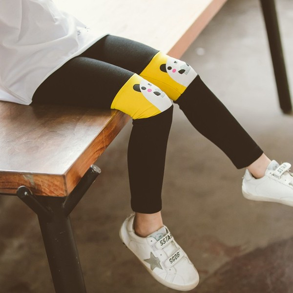 Gyermek leggings lányoknak fekete színben, rátéttel