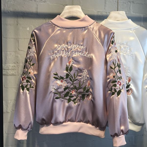 Modern női kabát hímzéssel és O-nyakkal, több színben