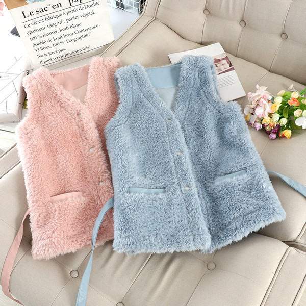 Vesta de puf de dama cu curea in talie in mai multe culori