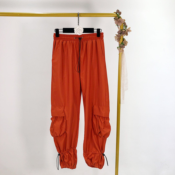 Pantaloni casual cu buzunare laterale si cravate in doua culori