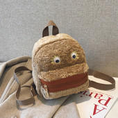 Női hátizsák cipzárral, többféle színben