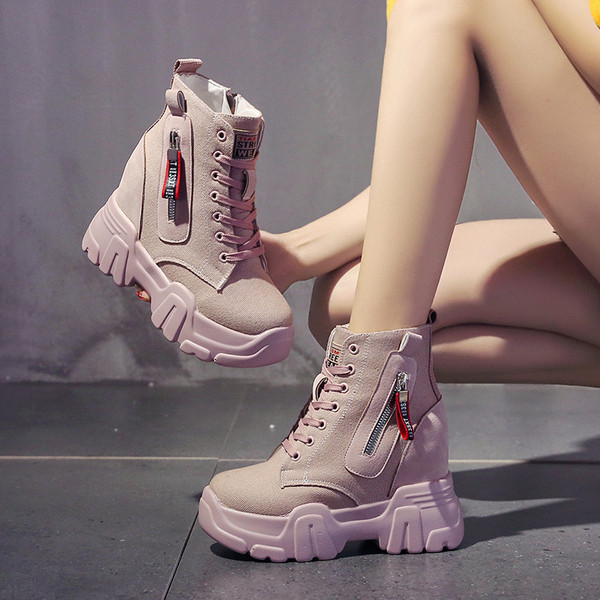 Κορυφαία γυναικεία παπούτσια με ψηλή πλατφόρμα σε διάφορα χρώματα