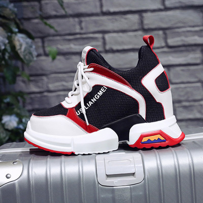 Adidasi sport dama cu talpa inalta si aspra in mai multe culori