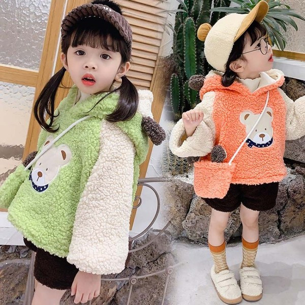 Pulover pentru fete pentru copii in doua culori cu gluga si element 3D