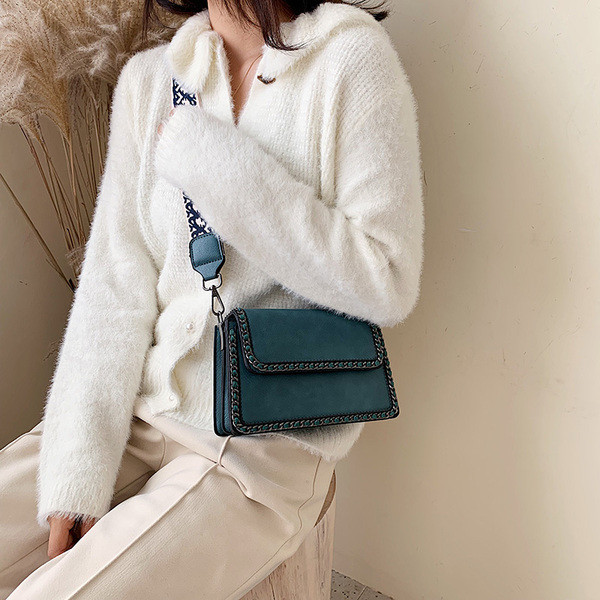 Geanta de dama moderna cu maner lung in mai multe culori