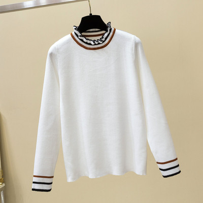 Pulover moale de dama cu decolteu oval si bucle in trei culori