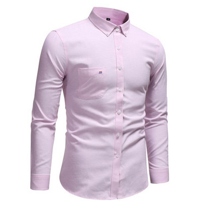 Modern férfi ing klasszikus gallérral és hosszú ujjal