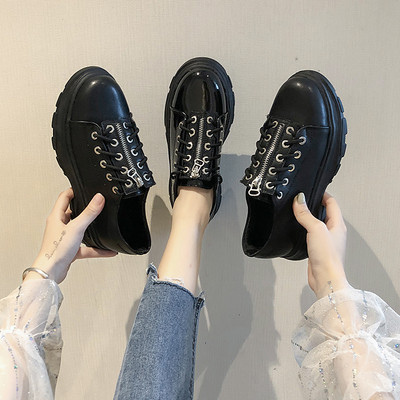 Νέο μοντέλο γυναικεία καθημερινά παπούτσια με φερμουάρ και μαύρους δεσμούς