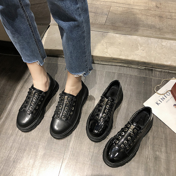 Új modell női alkalmi cipő cipzárral és fűzős fekete színben