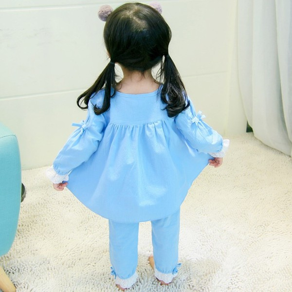 Gyerek pizsama lányoknak kék és rózsaszín gombokkal