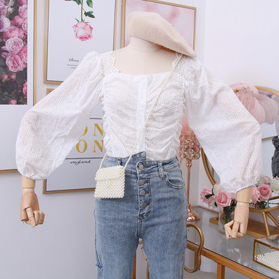 Bluza de dama model nou cu decolteu patrat in alb, galben si bej