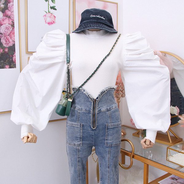 Bluza de dama model nou cu decolteu patrat in alb, galben si bej