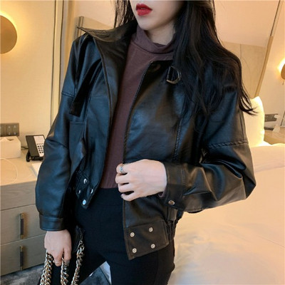 Μοντέρνο γυναικείο ασύμμετρο έκο δερμάτινο μπουφάν με μαύρο χρώμα