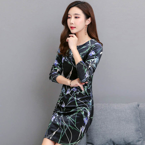 Rochie moderna de dama in negru cu motive florale