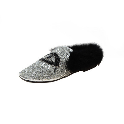 Kövekkel és pehelyszínnel díszített modern női mokaszinok, két színben