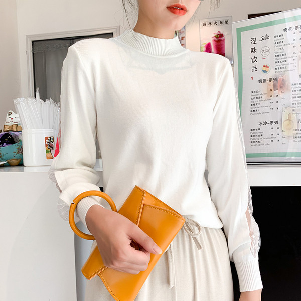 Modern női pulóver, ujján csipkével, többféle színben