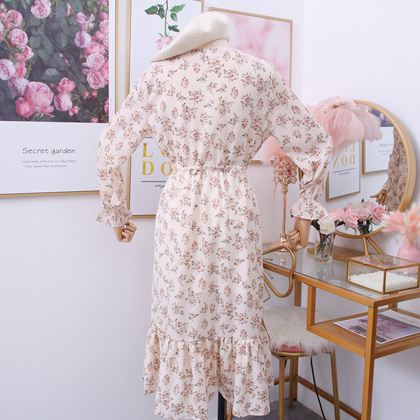 Rochie de dama casual model nou cu decolteu spitz si model floral in mai multe culori