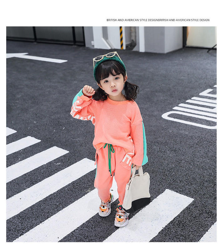 Új modell sportos gyerek szett lányoknak rózsaszín és narancs színben