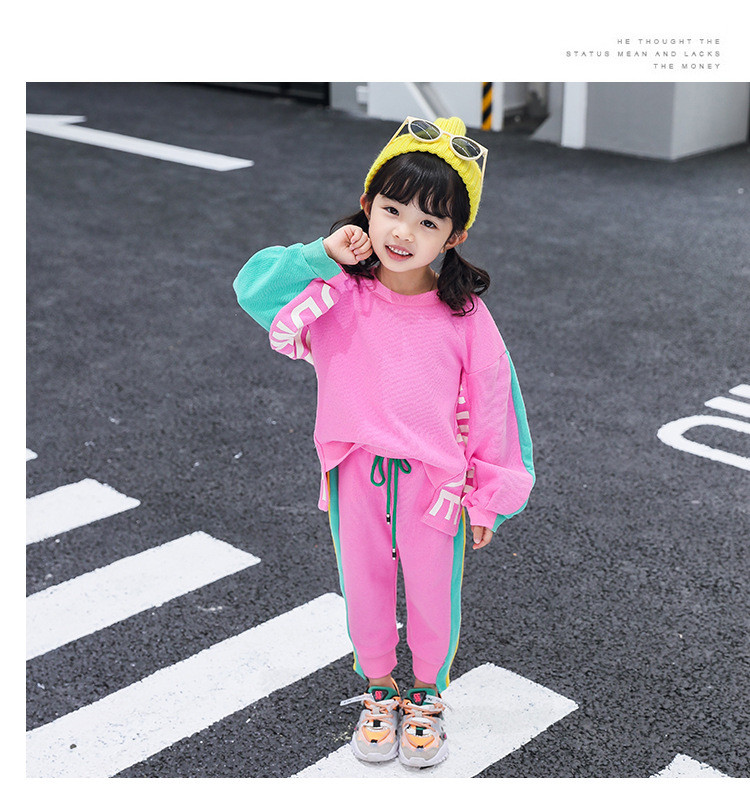 Új modell sportos gyerek szett lányoknak rózsaszín és narancs színben