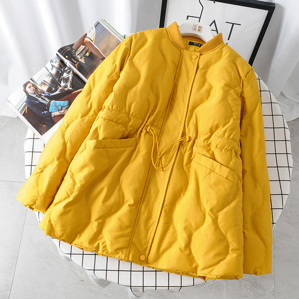 Modern női hosszú kabát zsebbel és nyakkendővel több színben