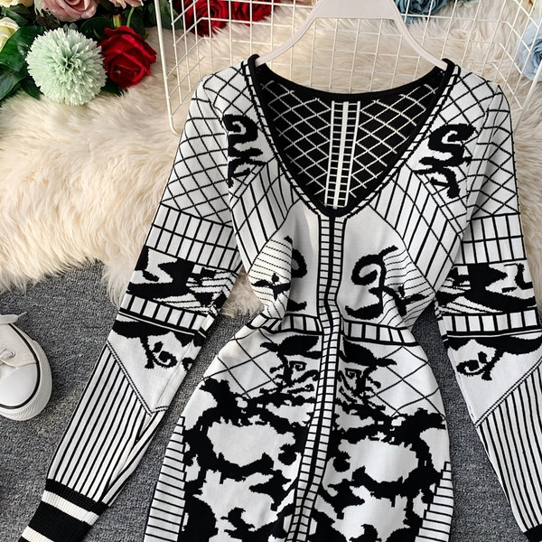 Új modell női ruha Vékony modell hosszú ujjú piros és fekete színben