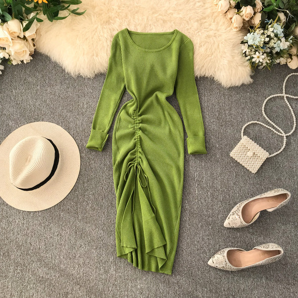 Rochie de dama cu decolteu rotund si cravate in patru culori