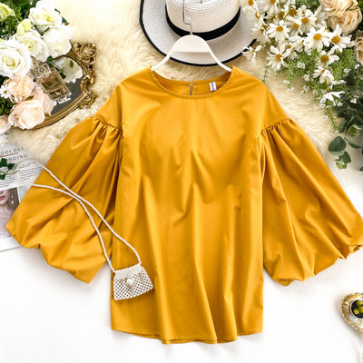 Modern női blúz 3/4 széles ujjal, több színben