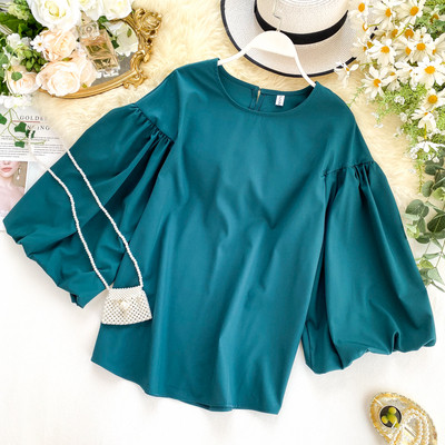 Modern női blúz 3/4 széles ujjal, több színben