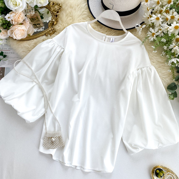 Modern női blúz 3/4 széles ujjal, több színben