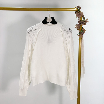 Női alkalmi pulóver fehér és szürke színben