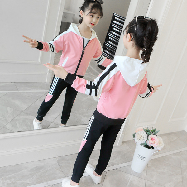 Set sport pentru copii pentru fete in doua parti in rosu si roz