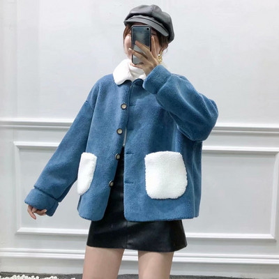 Nagy méretű női rövid kabát zsebbel és gombokkal, három színben