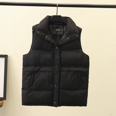 ÚJ modell női rövid mellény gombokkal és zsebbel három színben