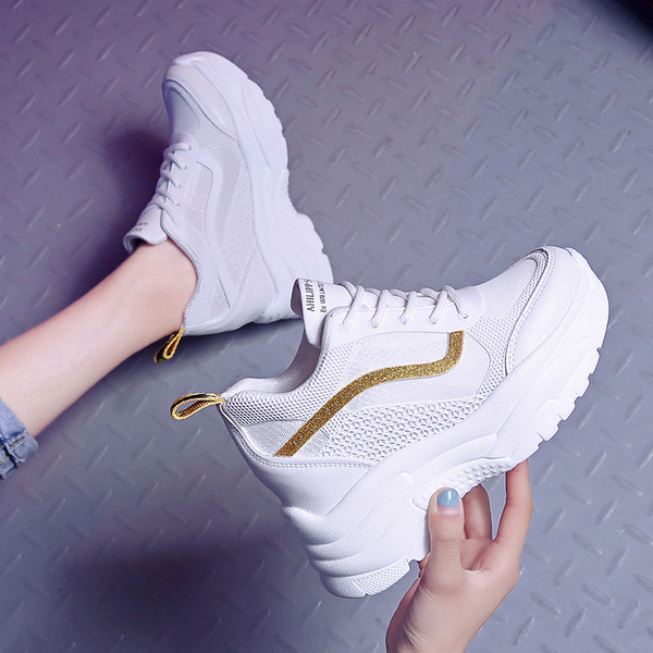 Γυναικεία καθημερινά αθλητικά παπούτσια για τρέξιμο  με ψηλή πλατφόρμα