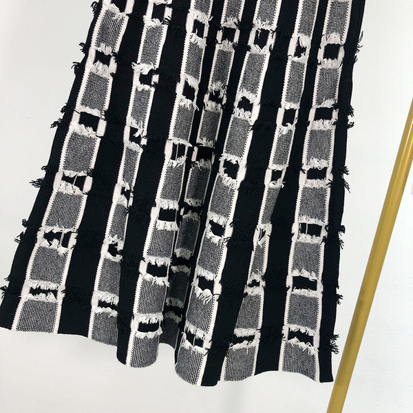 Fusta lunga tricotata cu talie elastica