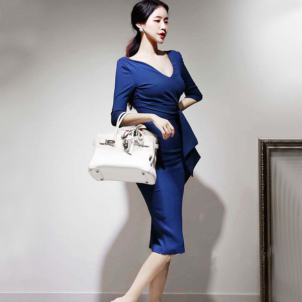 Stílusos női ruha 3/4 ujjú kék színben